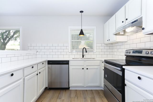 5146 Tom Stafford, Kirby, TX 78219