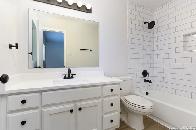 5146 Tom Stafford, Kirby, TX 78219