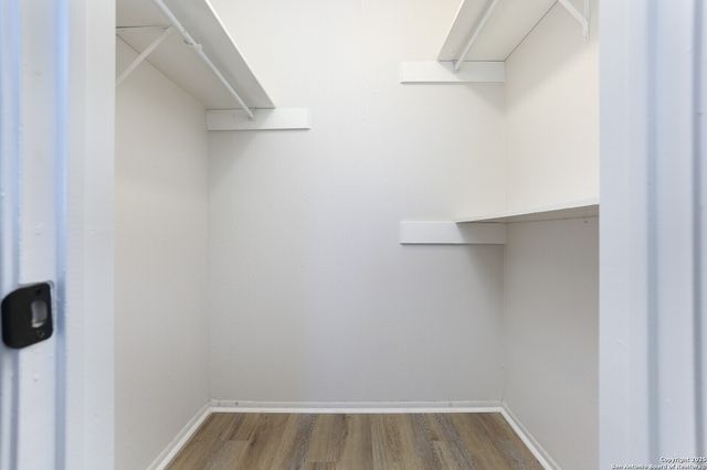 5146 Tom Stafford, Kirby, TX 78219