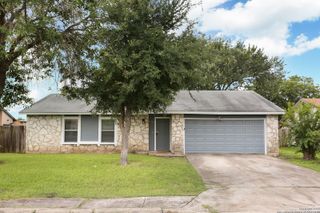 5146 Tom Stafford, Kirby, TX 78219