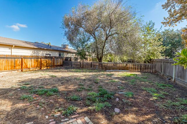 1930 Wall St, Tracy, CA 95376