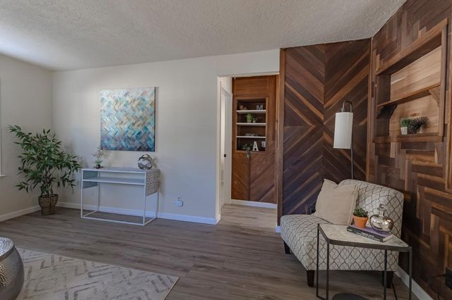 1930 Wall St, Tracy, CA 95376