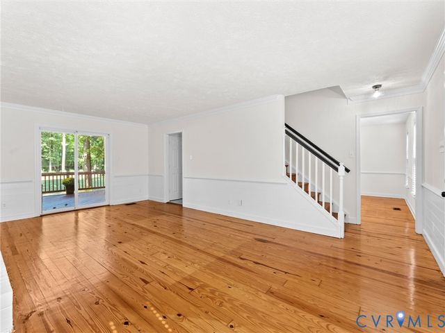 4504 Heritage Woods Ln, Midlothian, VA 23112