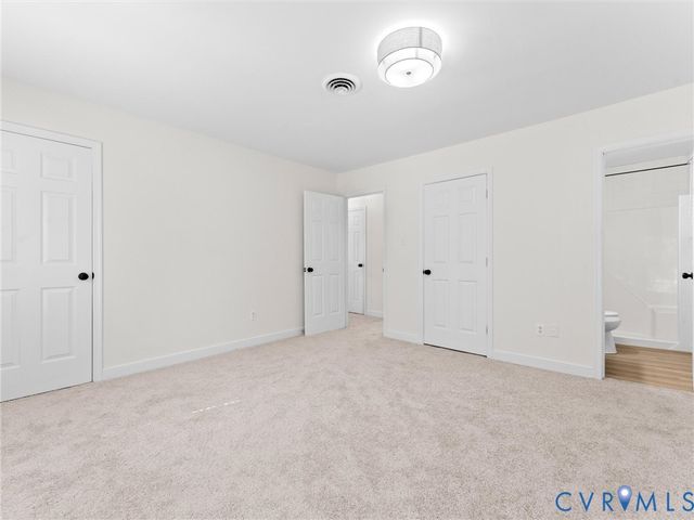 4504 Heritage Woods Ln, Midlothian, VA 23112