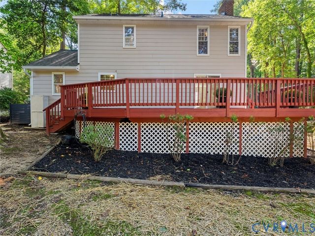 4504 Heritage Woods Ln, Midlothian, VA 23112