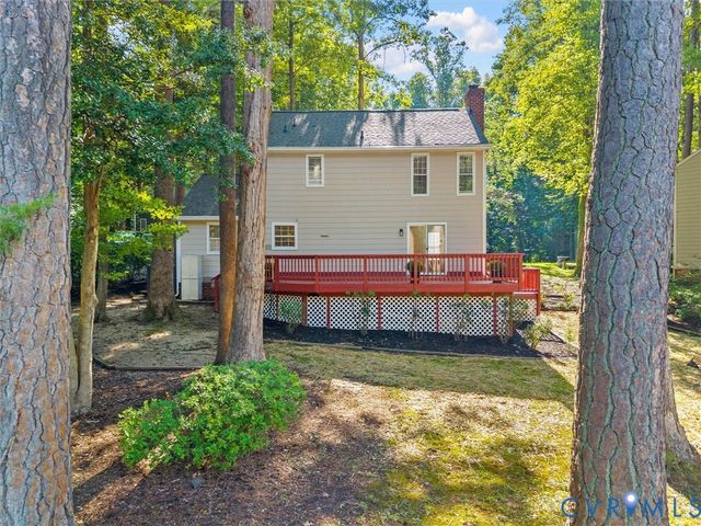 4504 Heritage Woods Ln, Midlothian, VA 23112