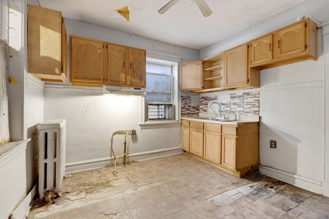 7724 S Aberdeen Street, Chicago, IL 60620