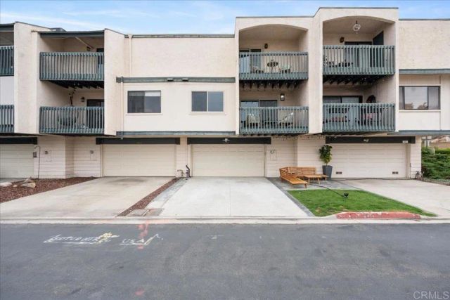 6994 Caminito Perico, San Diego, CA 92119