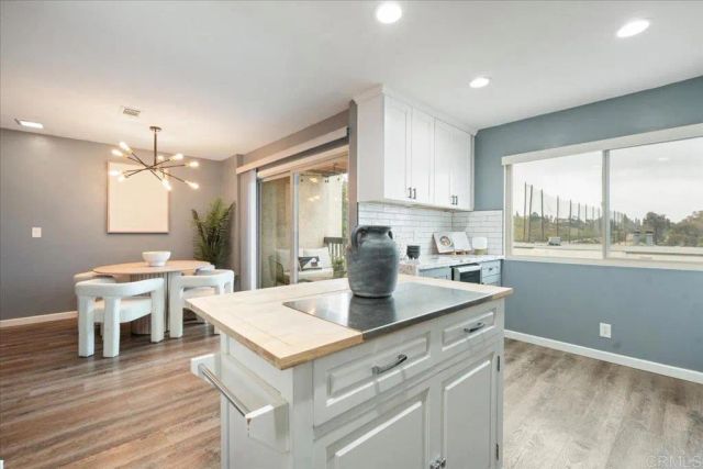 6994 Caminito Perico, San Diego, CA 92119