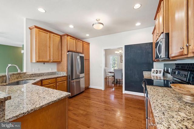 114 MOUNTAIN AVE, Fredericksburg, VA 22405