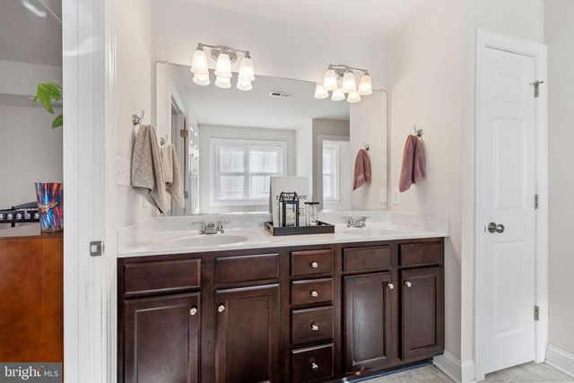 114 MOUNTAIN AVE, Fredericksburg, VA 22405