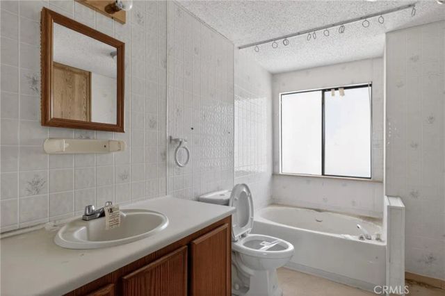 19605 Kris, Desert Hot Springs, CA 92241
