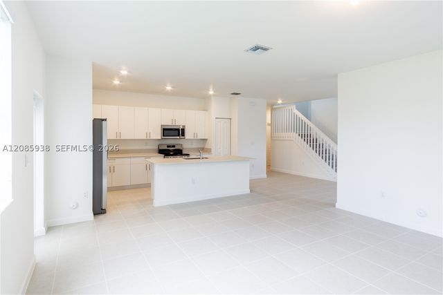 2996 SE 25th Ter, Homestead, FL 33035