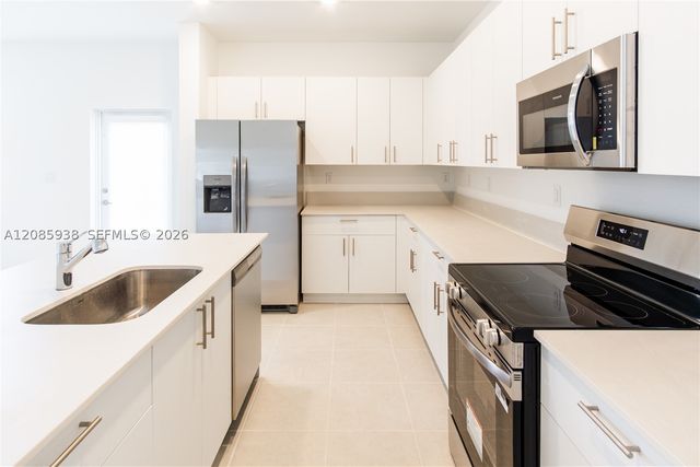 2996 SE 25th Ter, Homestead, FL 33035