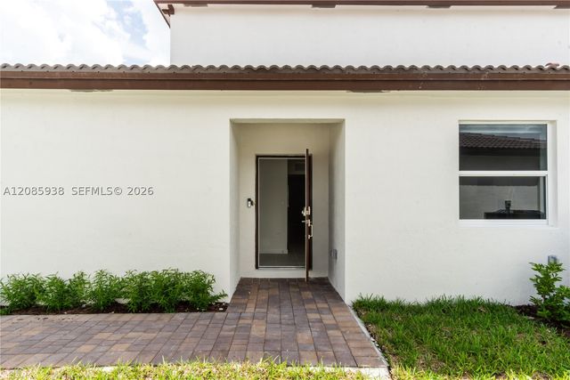 2996 SE 25th Ter, Homestead, FL 33035