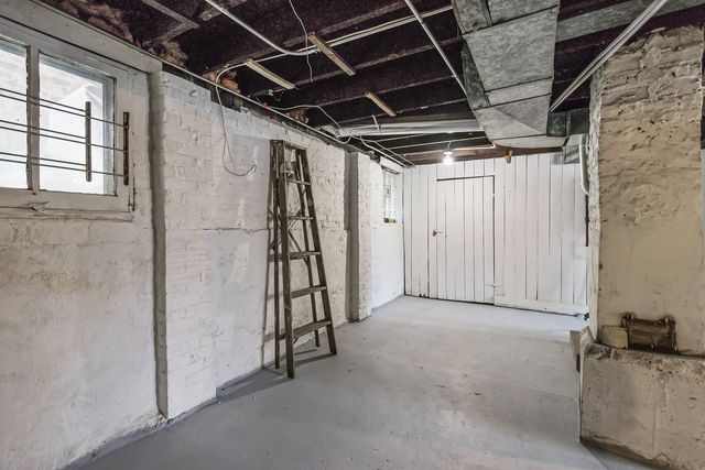 2135 N Menard Avenue, Chicago, IL 60639