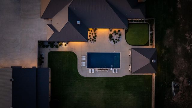 8216 E County Rd 6100, Idalou, TX 79329