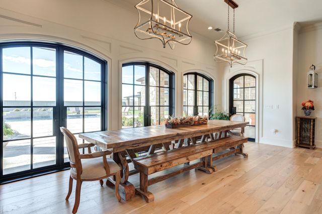 8216 E County Rd 6100, Idalou, TX 79329