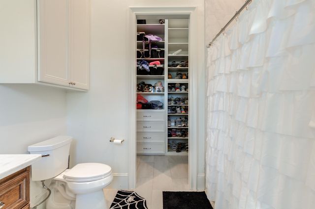 8216 E County Rd 6100, Idalou, TX 79329