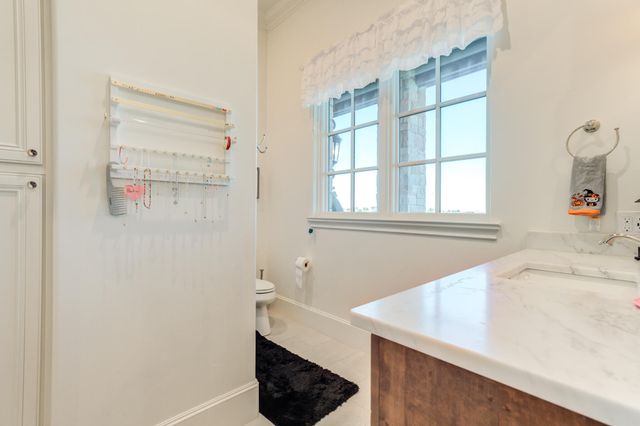 8216 E County Rd 6100, Idalou, TX 79329