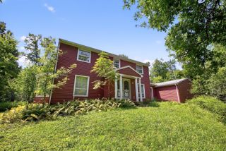 1412 28th Street SW, Rochester, MN 55902