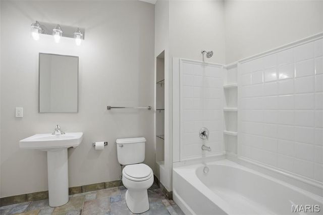 2020 Washington Avenue 207, St Louis, MO 63103
