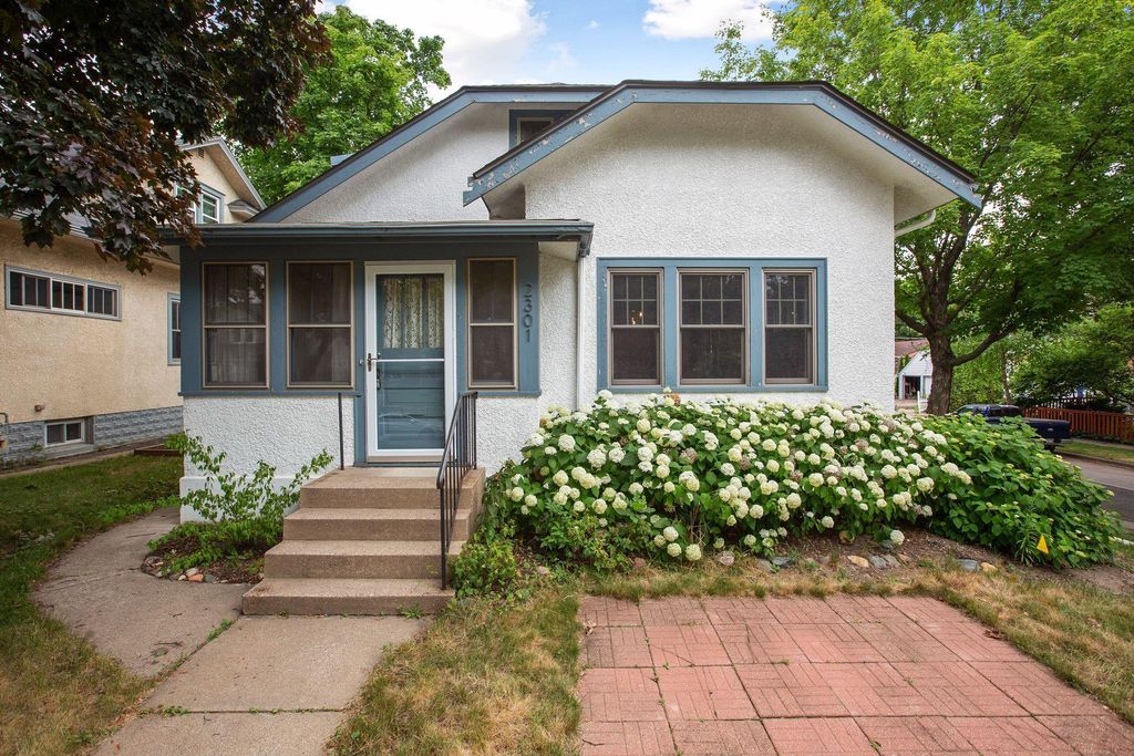 2301 Benjamin Street NE, Minneapolis, MN 55418
