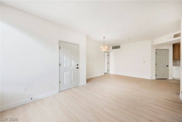 8555 West Russell Road 1104, Las Vegas, NV 89113