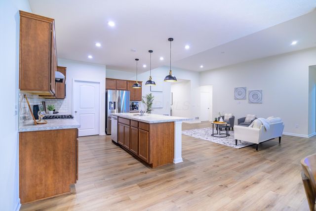 9288 Horseshoe Street, Plain City, OH 43064