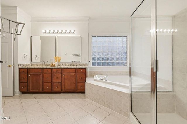 9109 Club Hill Drive, Raleigh, NC 27617