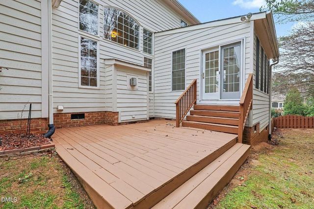 9109 Club Hill Drive, Raleigh, NC 27617