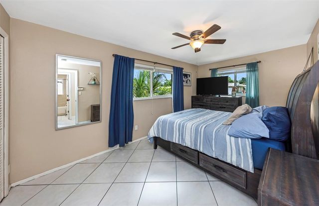 2300 TUDOR LANE, Clearwater, FL 33763