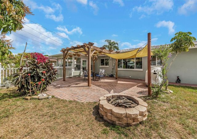 2300 TUDOR LANE, Clearwater, FL 33763