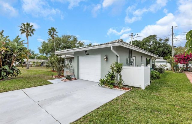 2300 TUDOR LANE, Clearwater, FL 33763