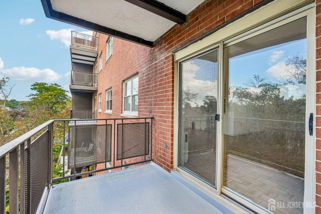 123 S Adelaide Avenue 3J, Highland Park, NJ 08904