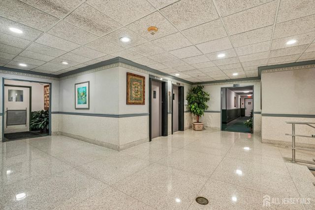 123 S Adelaide Avenue 3J, Highland Park, NJ 08904