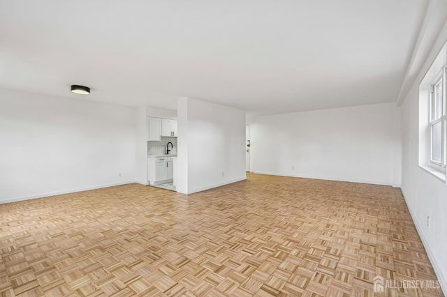 123 S Adelaide Avenue 3J, Highland Park, NJ 08904