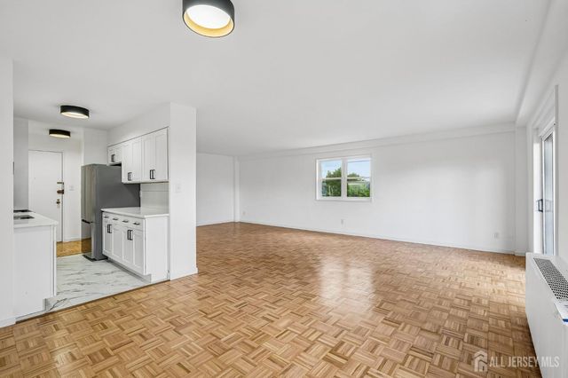 123 S Adelaide Avenue 3J, Highland Park, NJ 08904