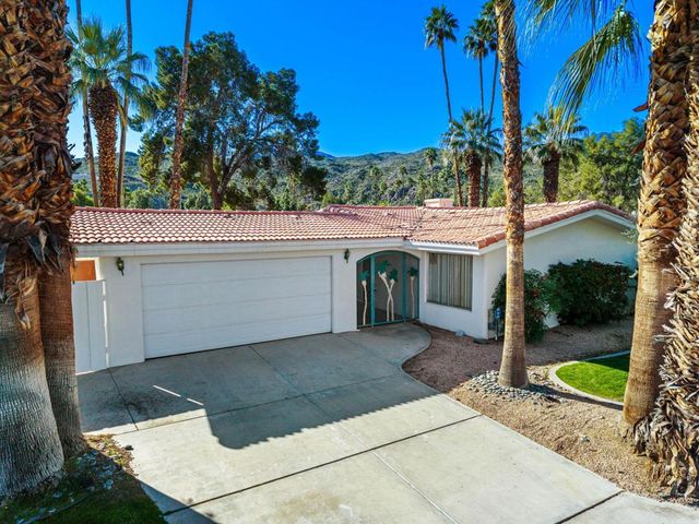 5165 E Lakeside Drive, Palm Springs, CA 92264