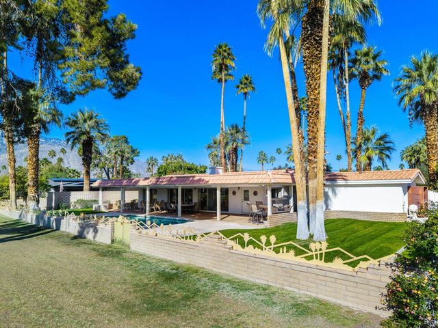5165 E Lakeside Drive, Palm Springs, CA 92264