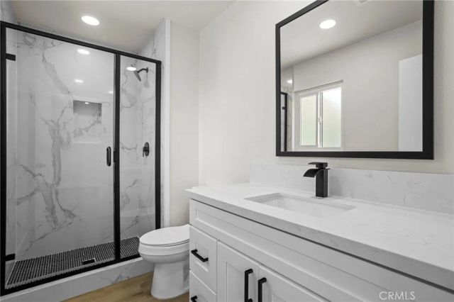 2192 Adrienne, Corona, CA 92882