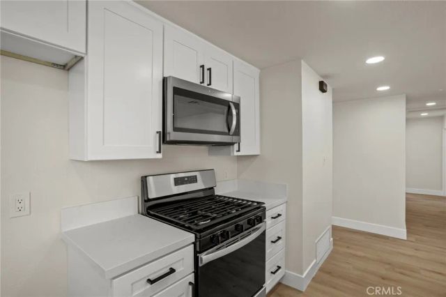 2192 Adrienne, Corona, CA 92882