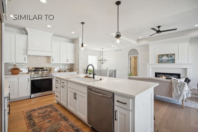 723 SW 15th Street, Grimes, IA 50111