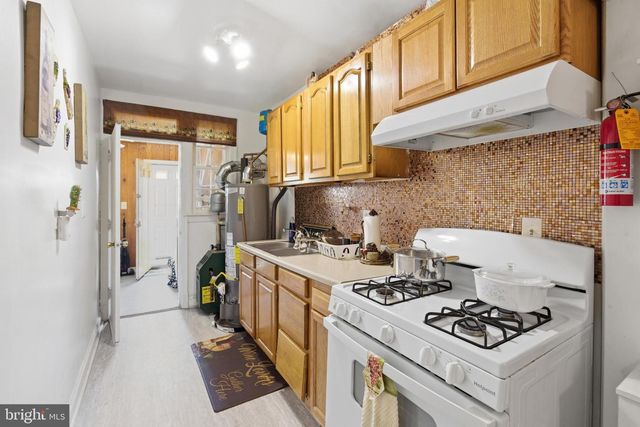 1348 NICHOLSON ST NW, Washington, DC 20011
