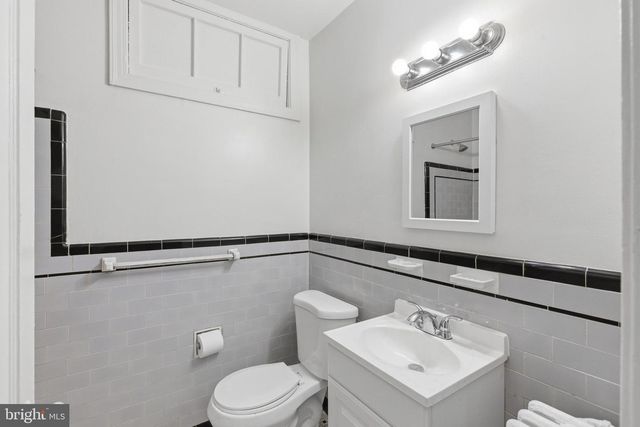 1348 NICHOLSON ST NW, Washington, DC 20011