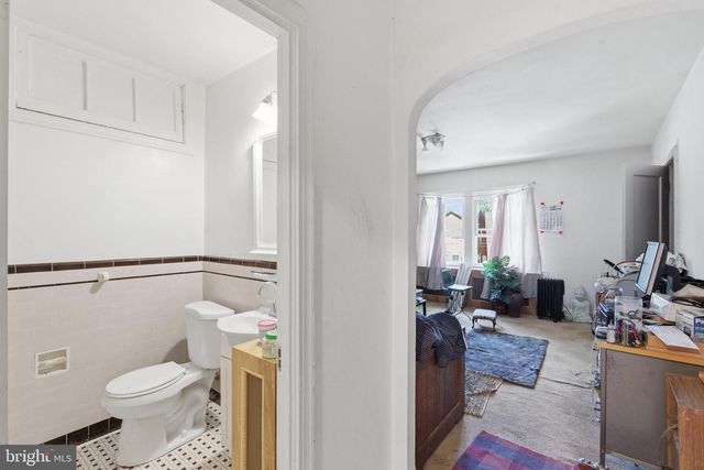 1348 NICHOLSON ST NW, Washington, DC 20011