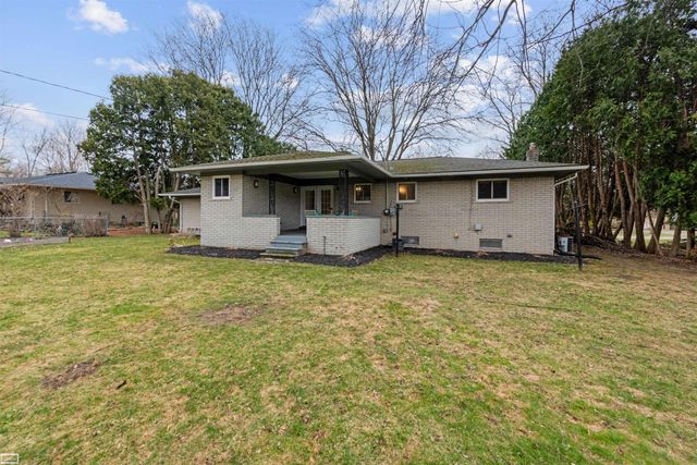 53361 Ruann Drive, Shelby Twp, MI 48316