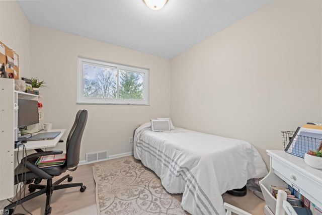 53361 Ruann Drive, Shelby Twp, MI 48316