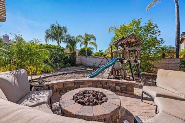2381 Douglaston Glen, Escondido, CA 92026