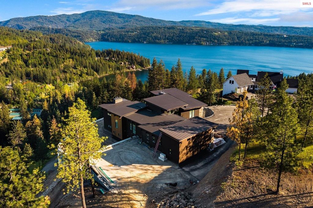 4663 E Plum, Coeur d'Alene, ID 83814 photo 8